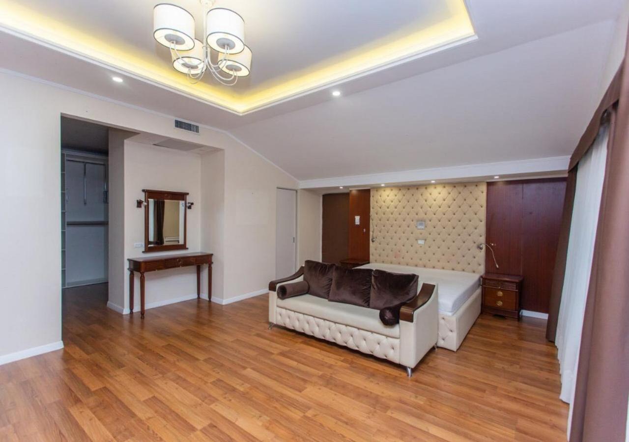 Olsi Hotel Chisinau