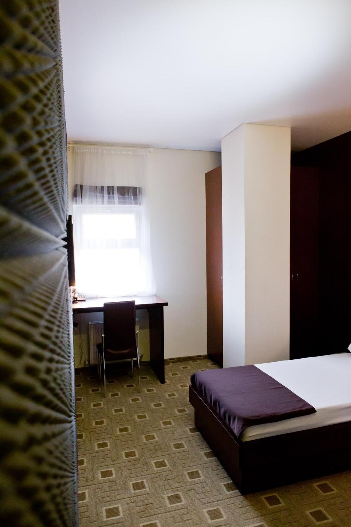Olsi Hotel Chisinau