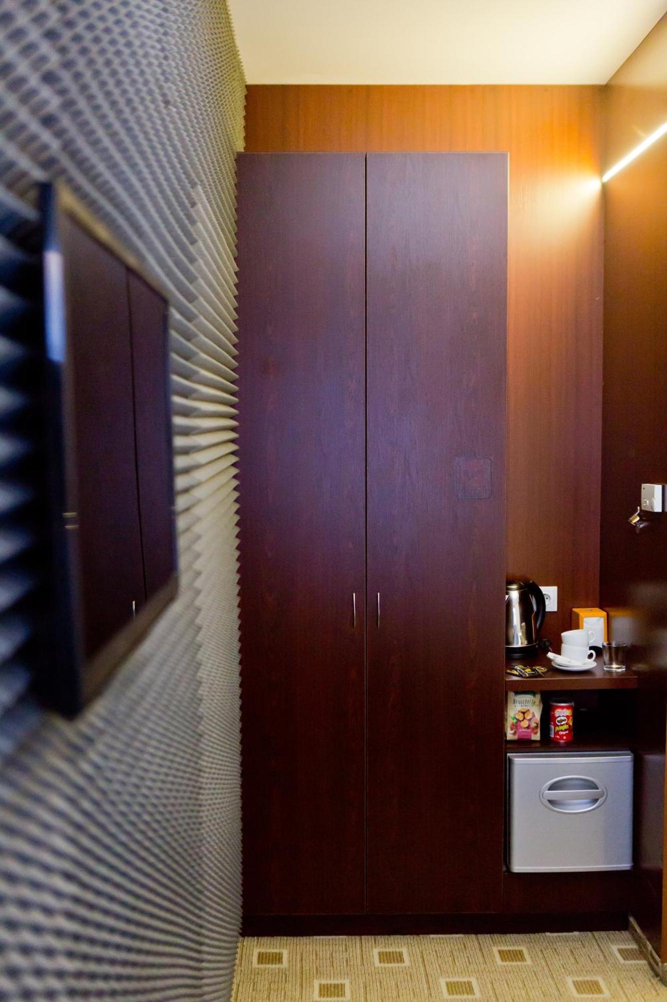 Olsi Hotel 4*