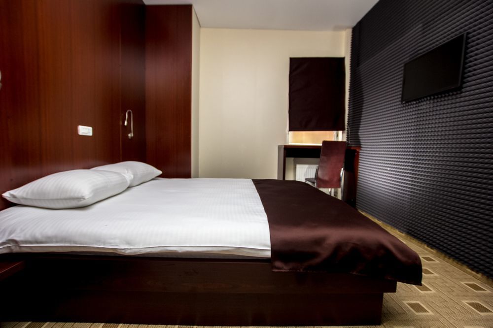 Olsi Hotel 4*