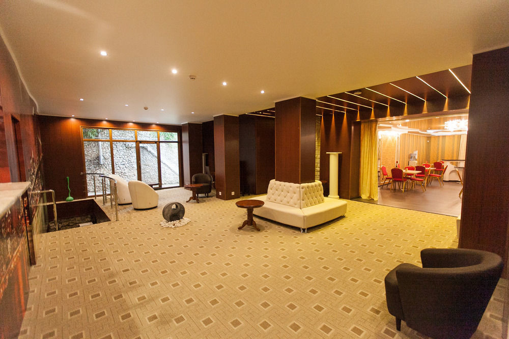 Hotel Olsi 4*